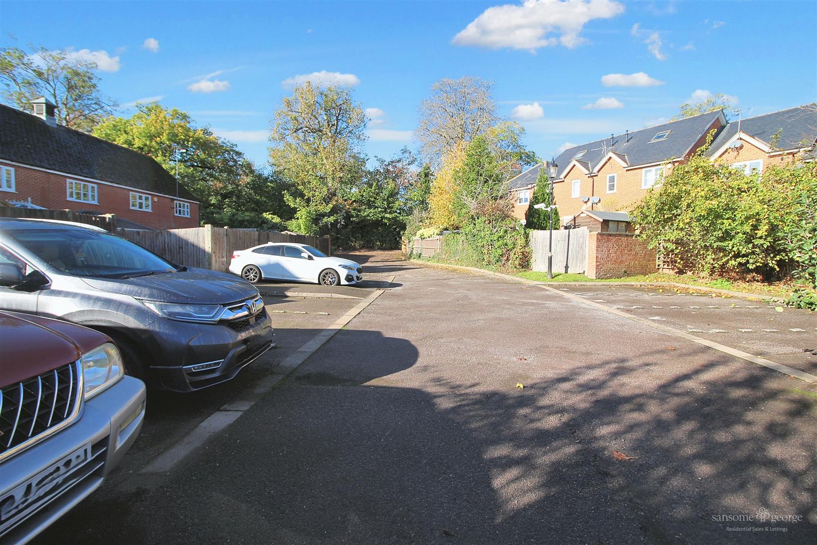 The Old Lane, Reading